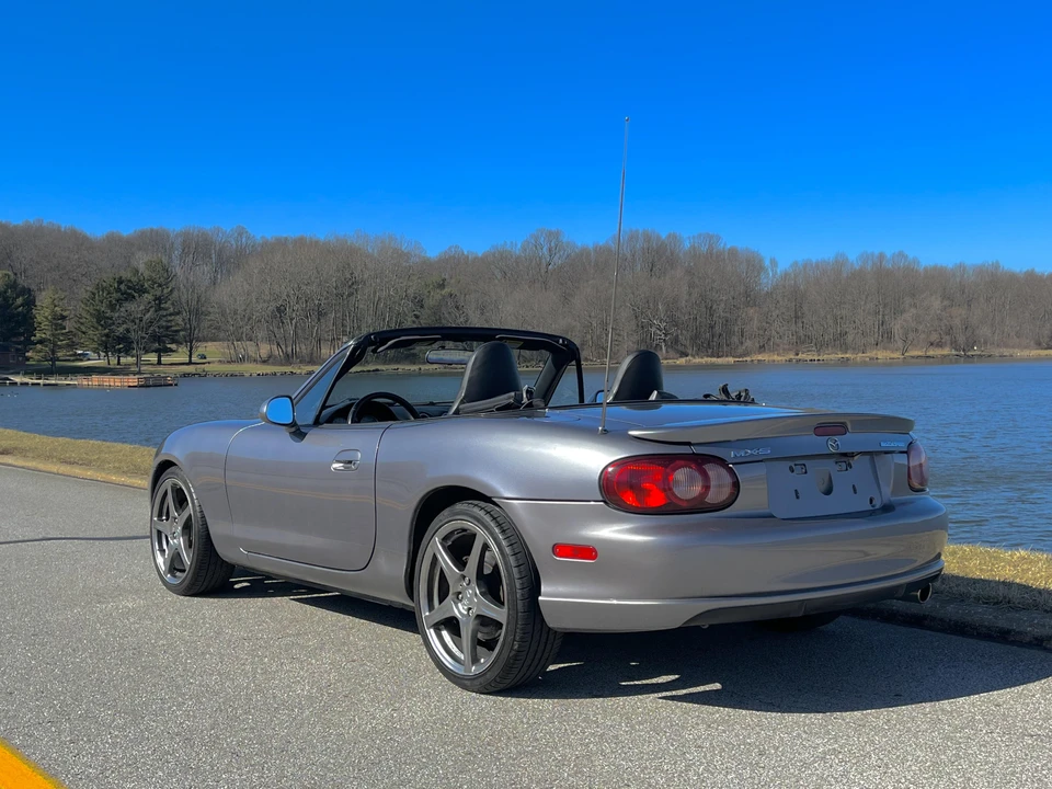 2004 Mazda NB Mazdaspeed MX-5 Miata - Image 11 of 31