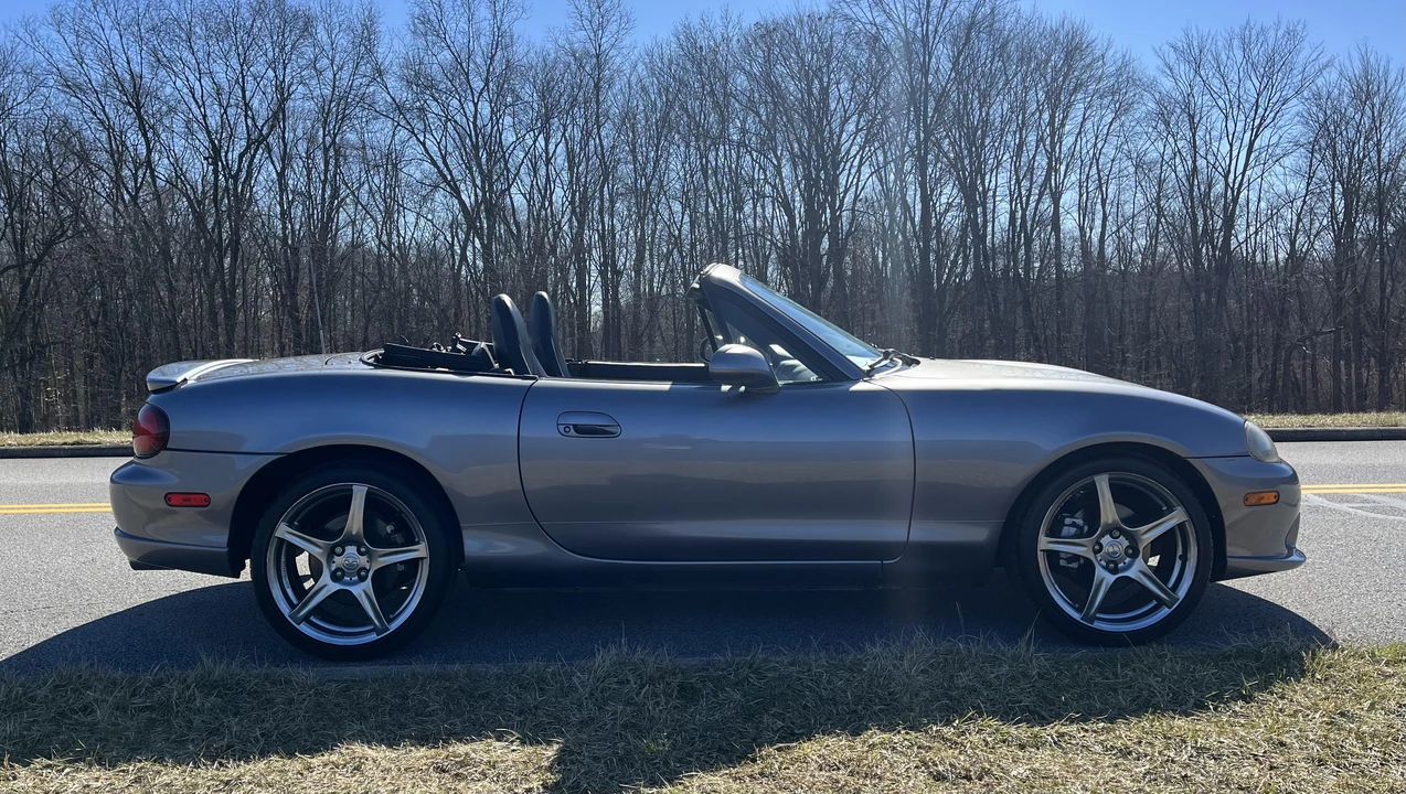 2004 Mazda NB Mazdaspeed MX-5 Miata - Image 16 of 31