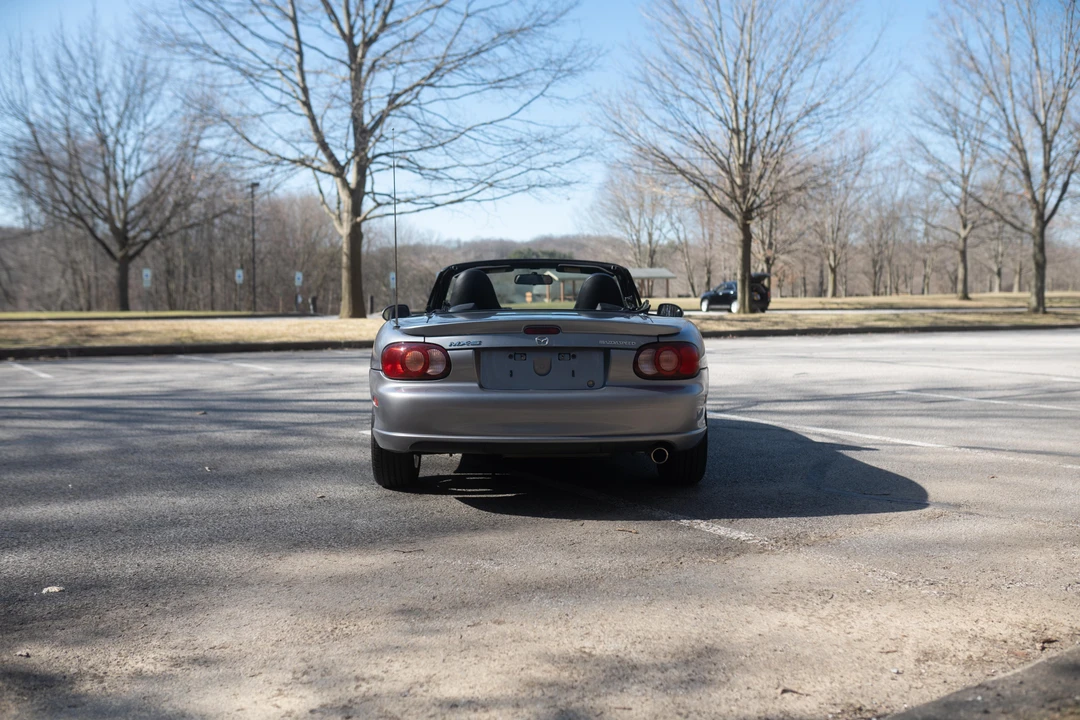 2004 Mazda NB Mazdaspeed MX-5 Miata - Image 12 of 31