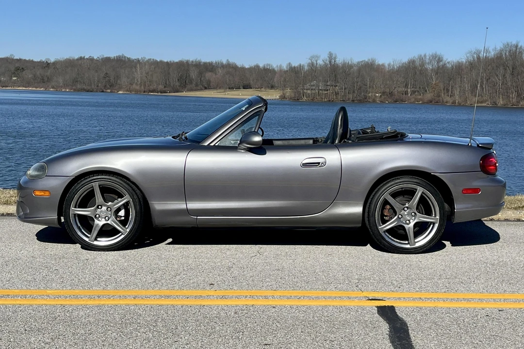 2004 Mazda NB Mazdaspeed MX-5 Miata - Image 3 of 31
