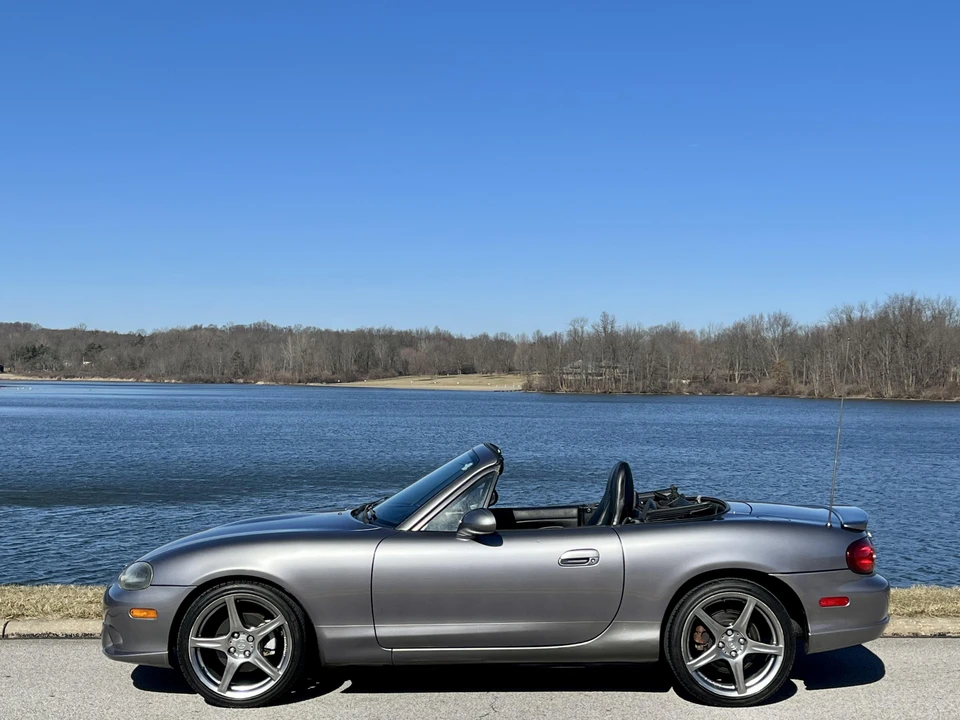2004 Mazda NB Mazdaspeed MX-5 Miata - Image 9 of 31