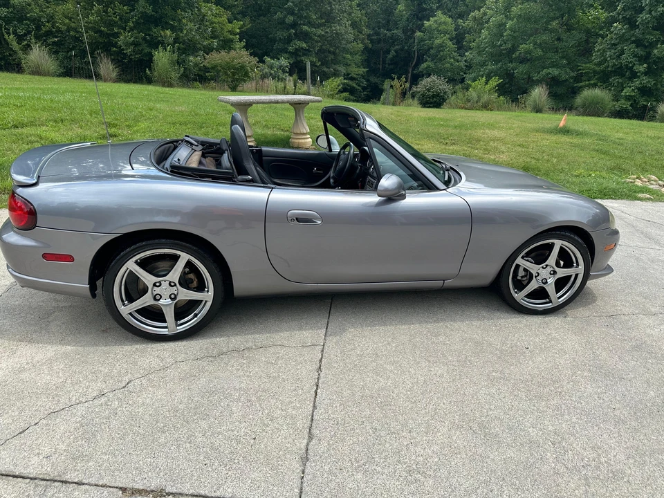 2004 Mazda NB Mazdaspeed MX-5 Miata - Image 24 of 31