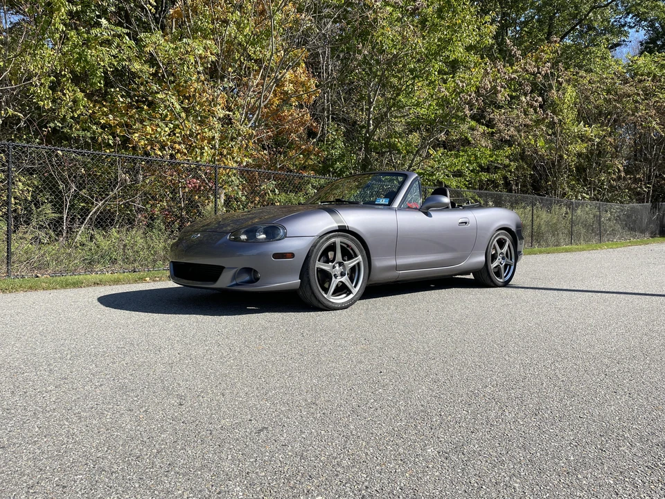 2004 Mazda NB Mazdaspeed MX-5 Miata - Image 9 of 31