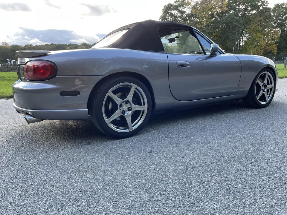 2004 Mazda NB Mazdaspeed MX-5 Miata - Image 17 of 31