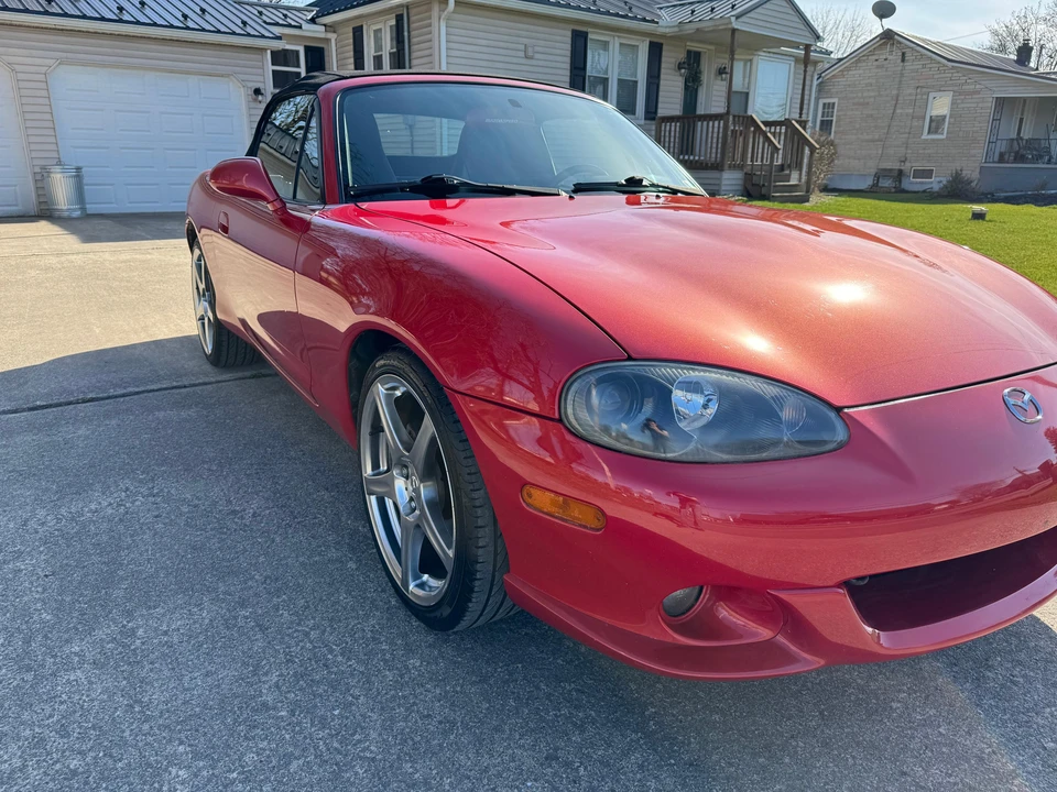 2004 Mazda NB Mazdaspeed MX-5 Miata - Image 11 of 31