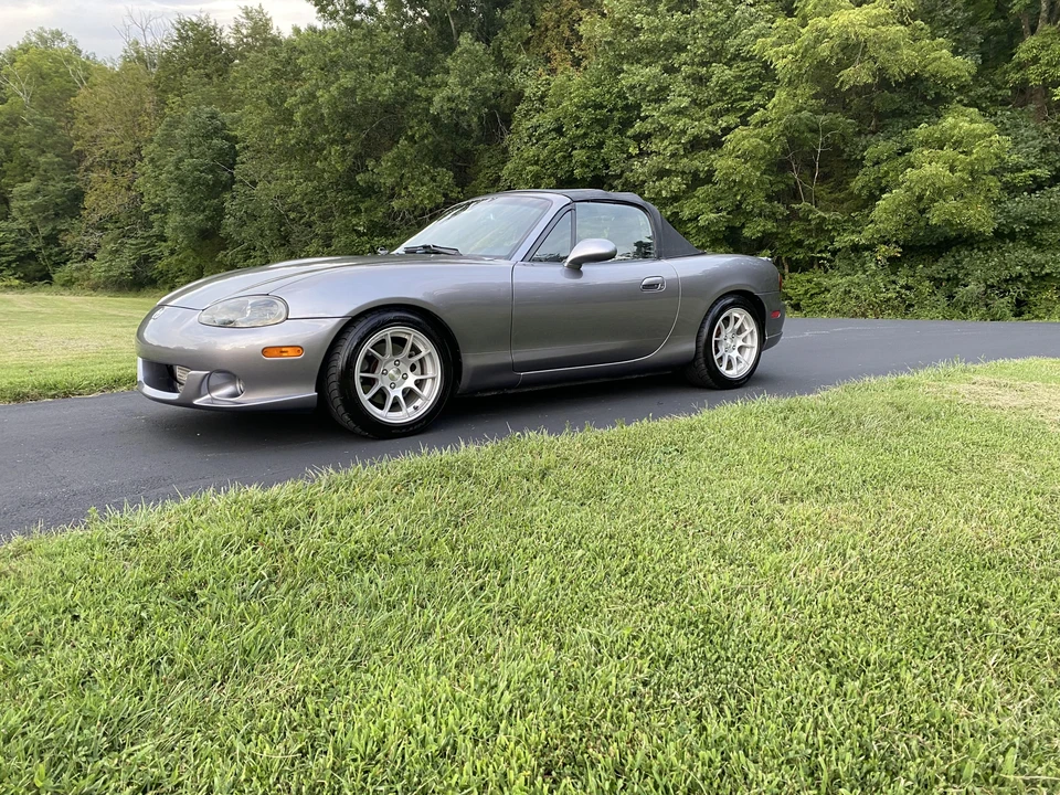 2004 Mazda NB Mazdaspeed MX-5 Miata - Image 8 of 31