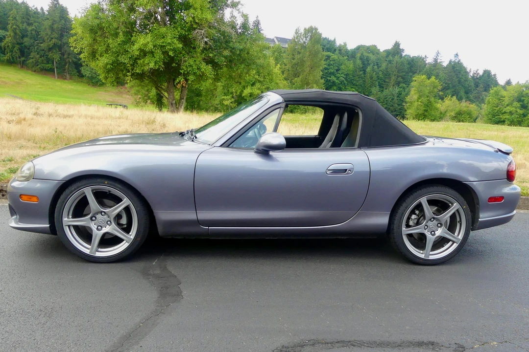 2004 Mazda NB Mazdaspeed MX-5 Miata - Image 3 of 6