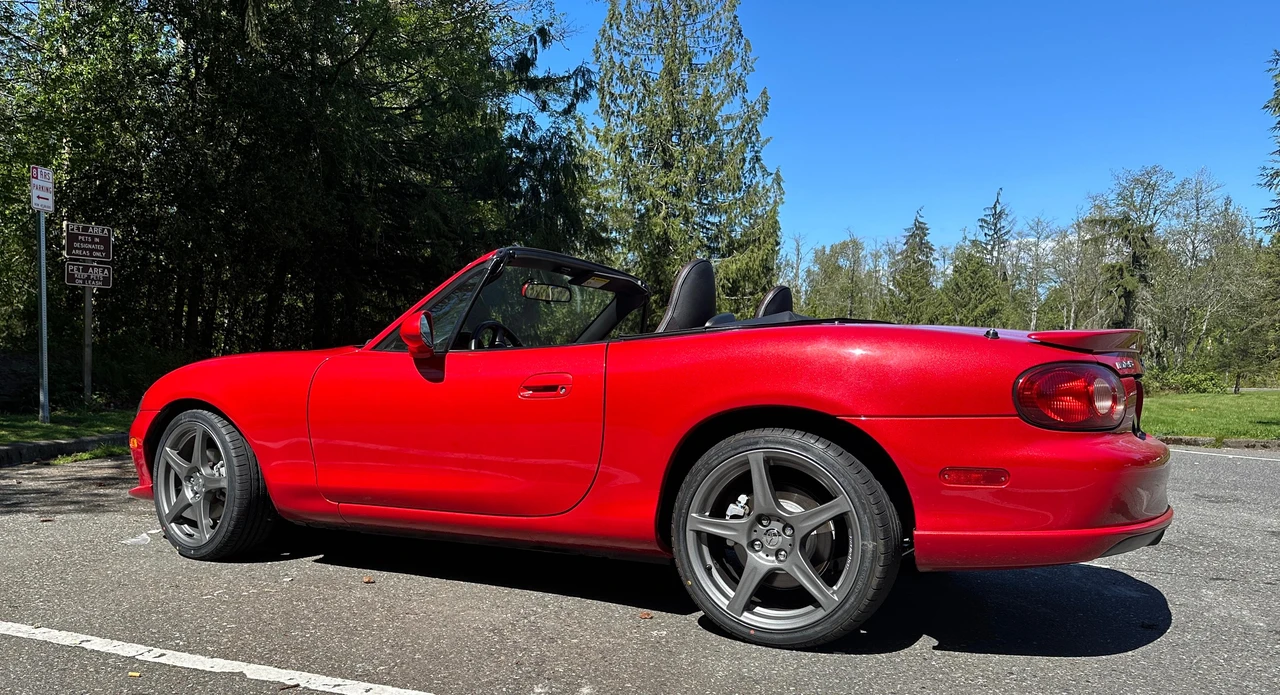 2004 Mazda NB Mazdaspeed MX-5 Miata - Image 11 of 31