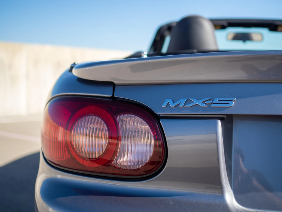 2004 Mazda NB Mazdaspeed MX-5 Miata - Image 28 of 31