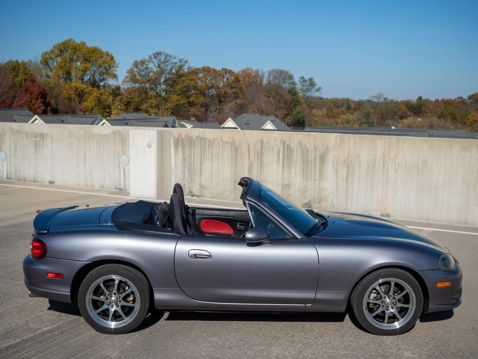 2004 Mazda NB Mazdaspeed MX-5 Miata - Image 16 of 31