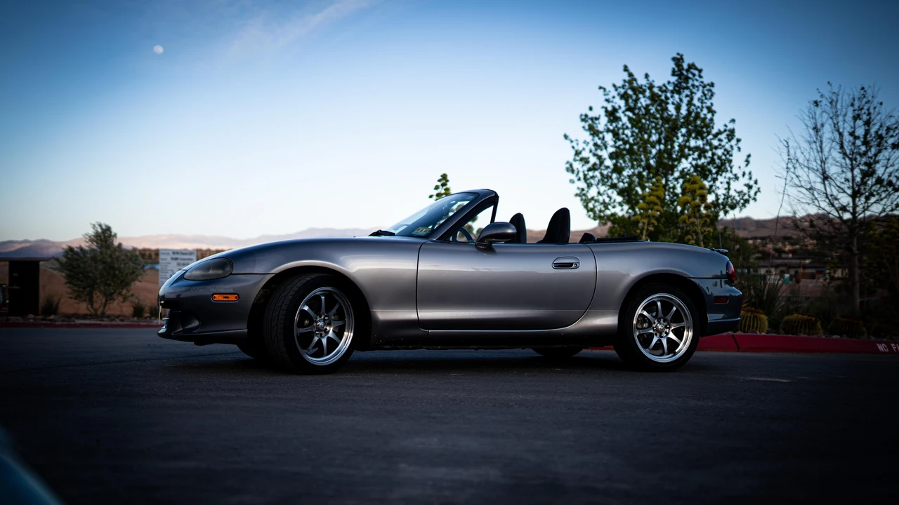 2004 Mazda NB Mazdaspeed MX-5 Miata - Image 14 of 31