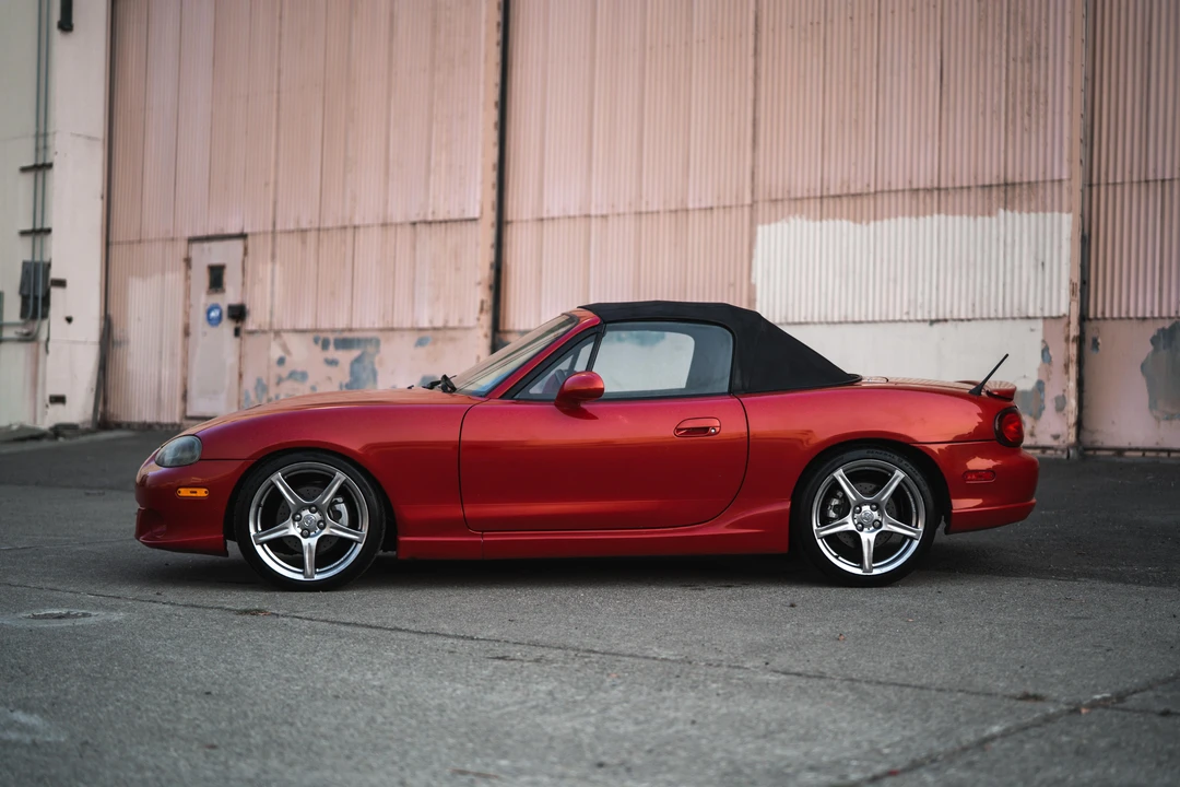 2004 Mazda NB Mazdaspeed MX-5 Miata - Image 4 of 31