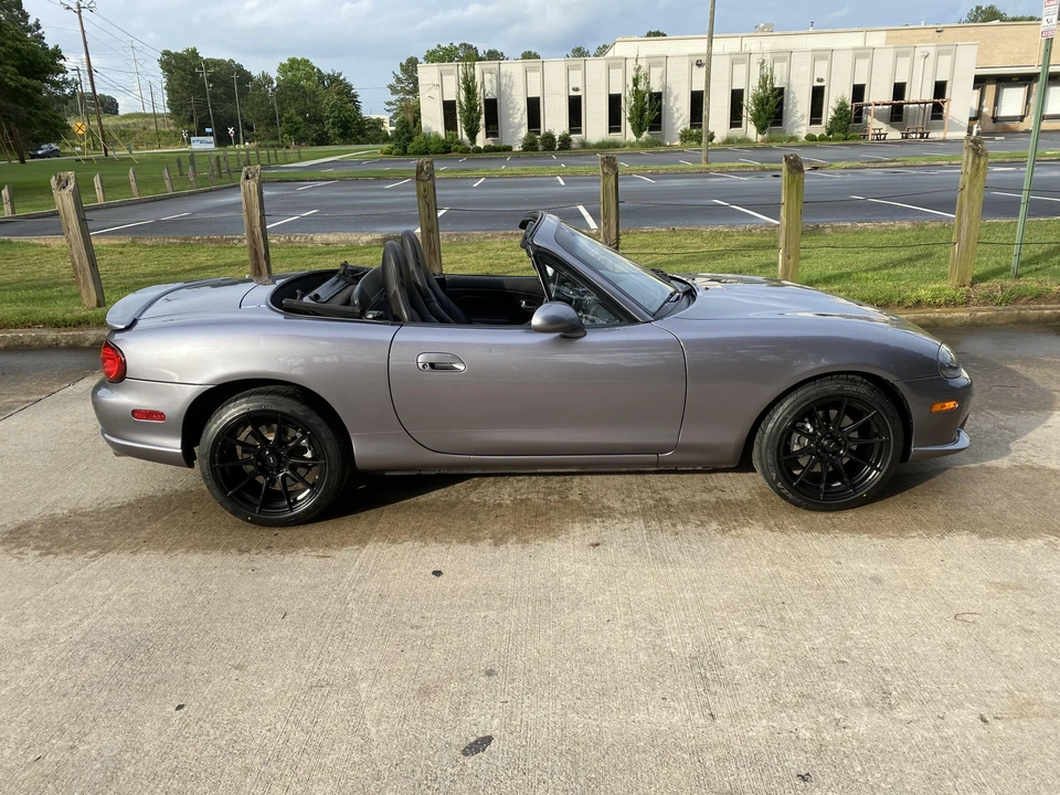 2004 Mazda NB Mazdaspeed MX-5 Miata - Image 21 of 31