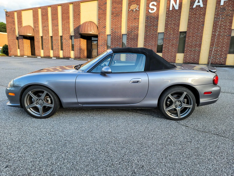 2004 Mazda NB Mazdaspeed MX-5 Miata - Image 19 of 31