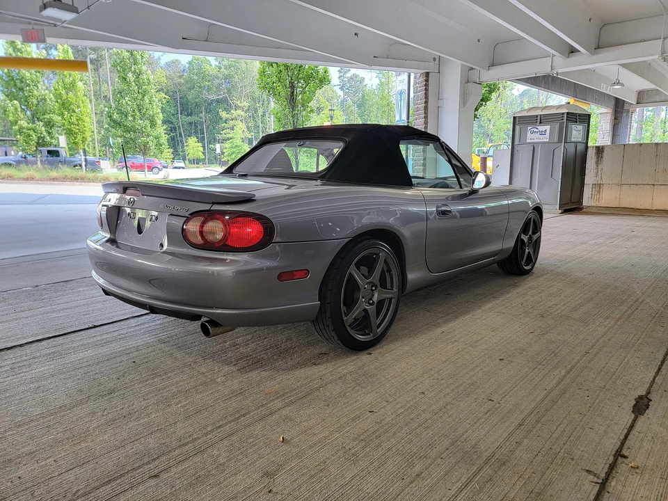 2004 Mazda NB Mazdaspeed MX-5 Miata - Image 24 of 31