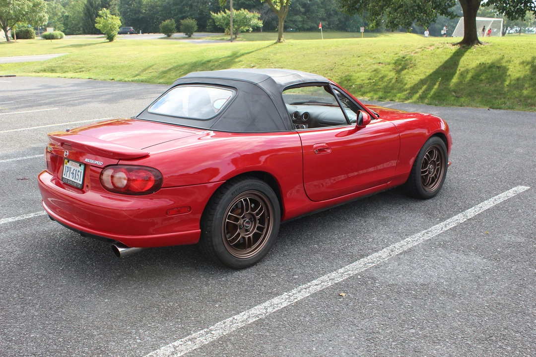2004 Mazda NB Mazdaspeed MX-5 Miata - Image 15 of 31
