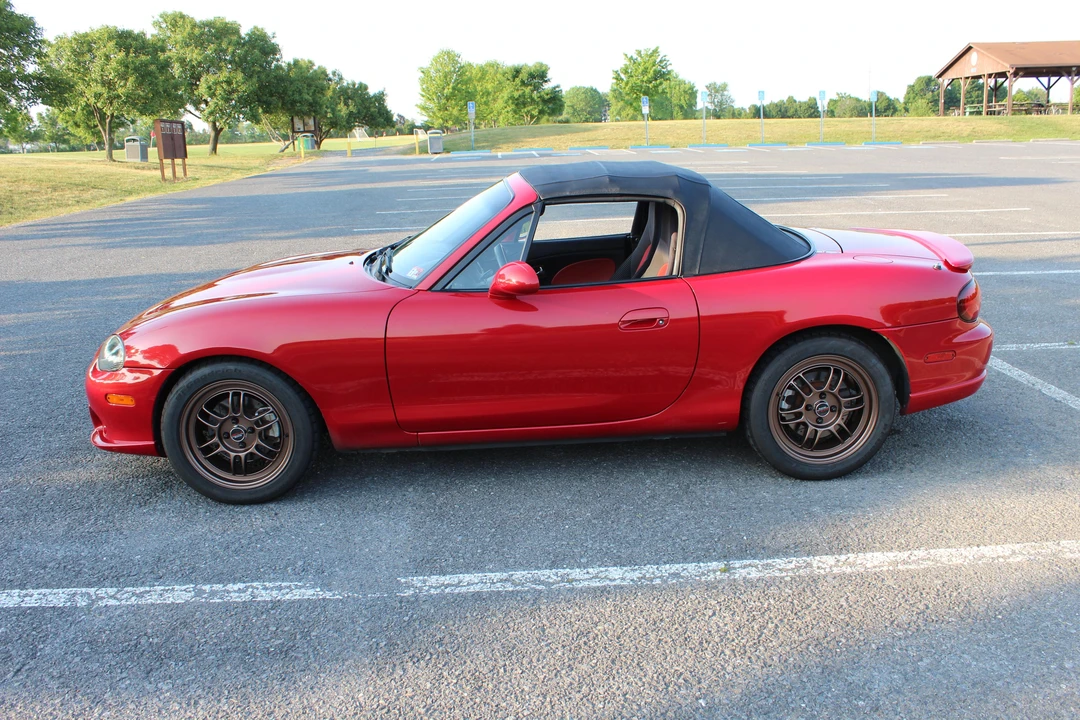 2004 Mazda NB Mazdaspeed MX-5 Miata - Image 11 of 31
