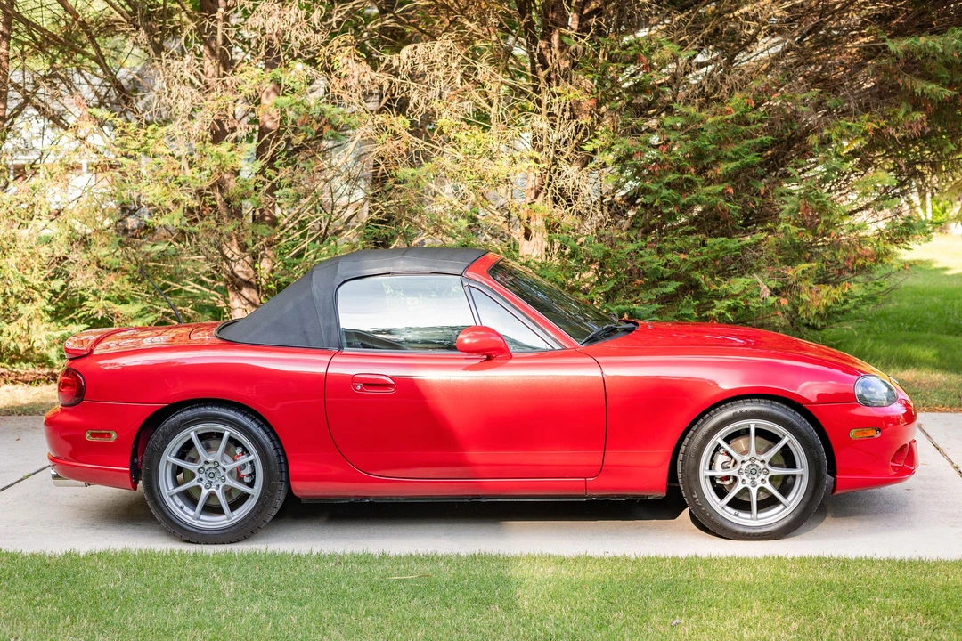 2004 Mazda NB Mazdaspeed MX-5 Miata - Image 15 of 31