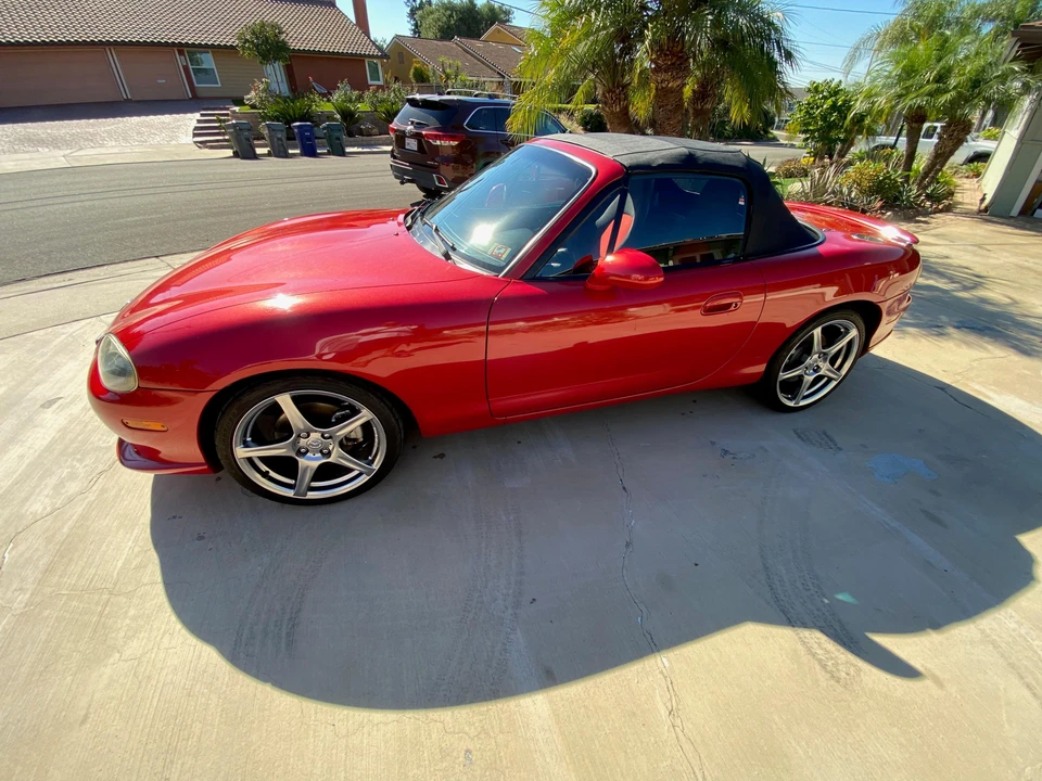 2004 Mazda NB Mazdaspeed MX-5 Miata - Image 8 of 31