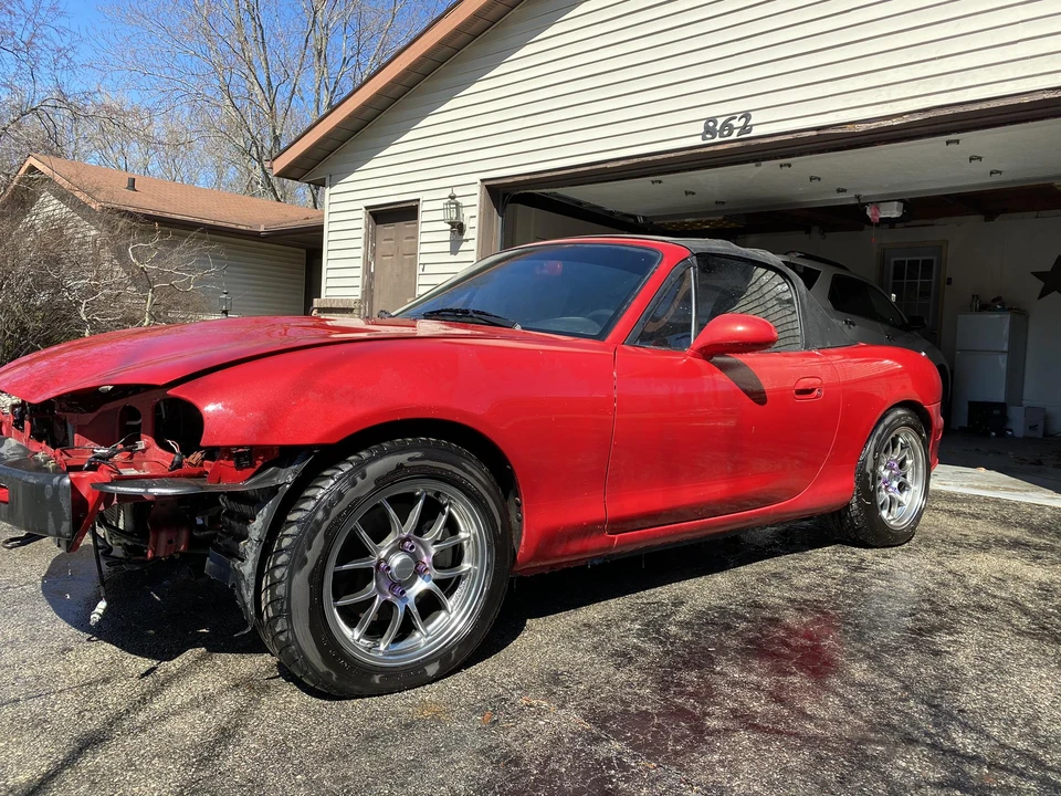 2004 Mazda NB Mazdaspeed MX-5 Miata - Image 16 of 28