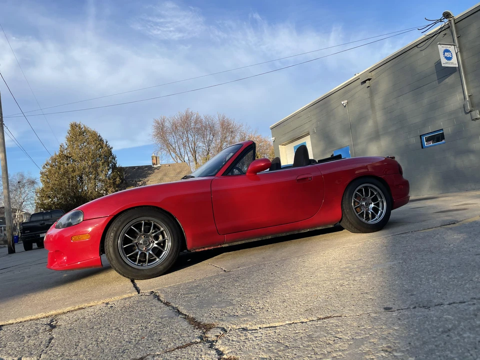 2004 Mazda NB Mazdaspeed MX-5 Miata - Image 8 of 28
