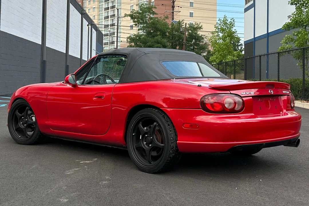 2004 Mazda NB Mazdaspeed MX-5 Miata - Image 4 of 31