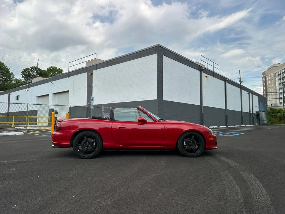 2004 Mazda NB Mazdaspeed MX-5 Miata - Image 17 of 31