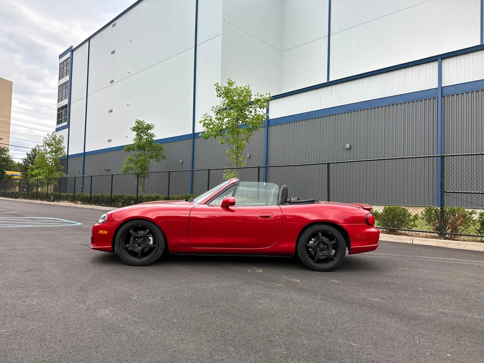 2004 Mazda NB Mazdaspeed MX-5 Miata - Image 10 of 31