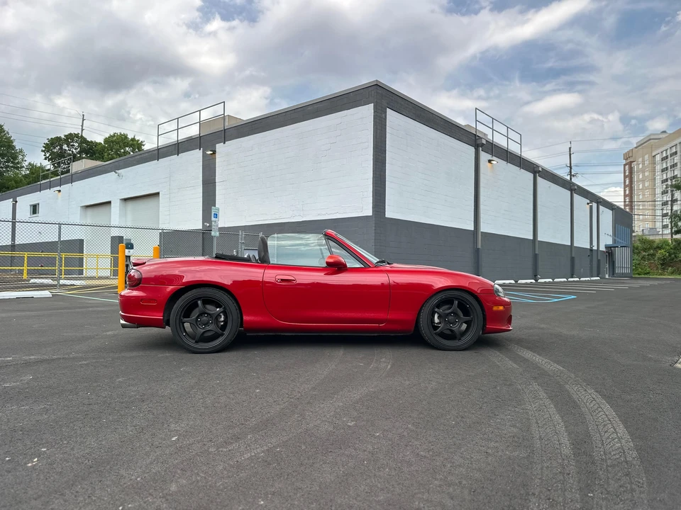 2004 Mazda NB Mazdaspeed MX-5 Miata - Image 18 of 31