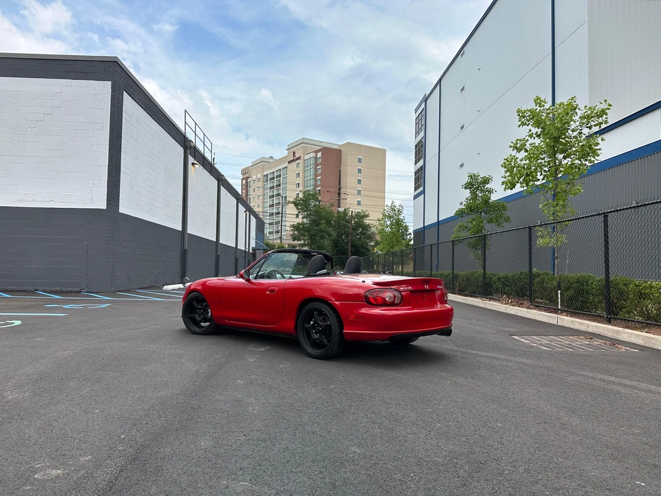 2004 Mazda NB Mazdaspeed MX-5 Miata - Image 11 of 31