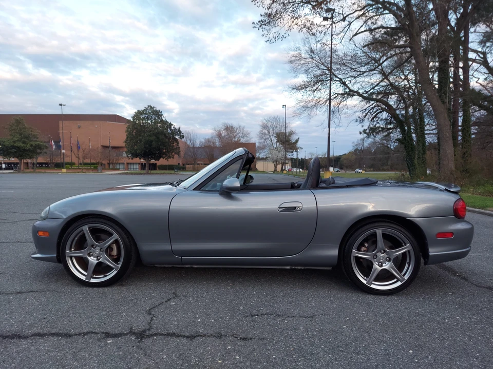 2004 Mazda NB Mazdaspeed MX-5 Miata - Image 10 of 31