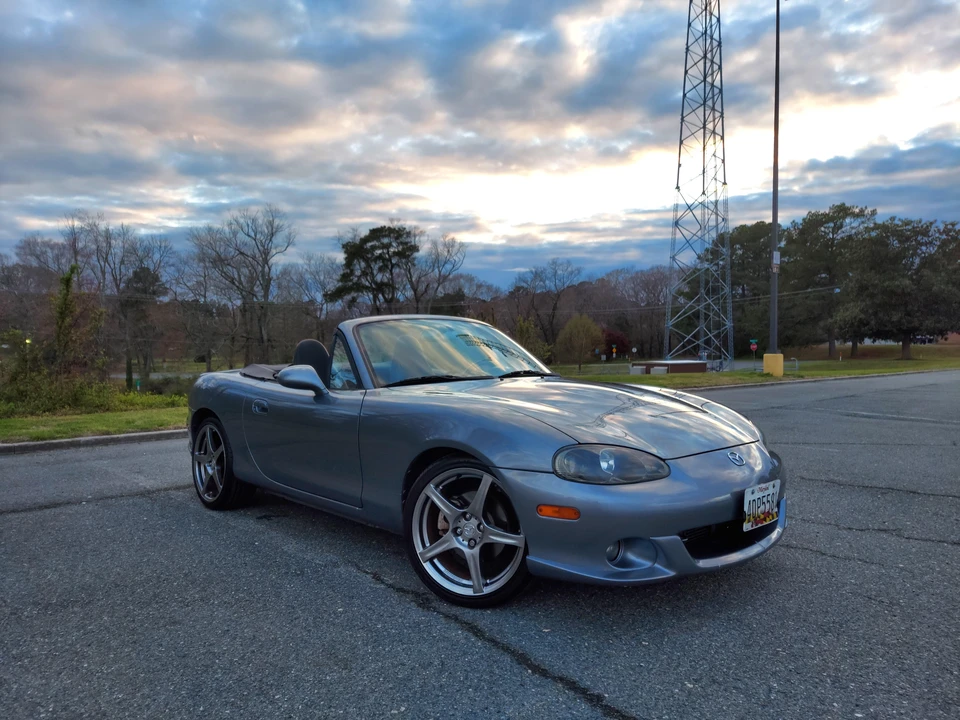 2004 Mazda NB Mazdaspeed MX-5 Miata - Image 16 of 31