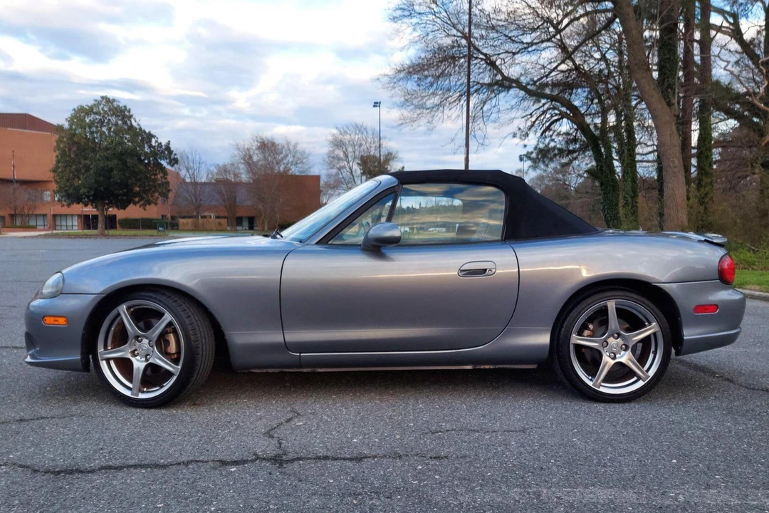2004 Mazda NB Mazdaspeed MX-5 Miata - Image 3 of 31