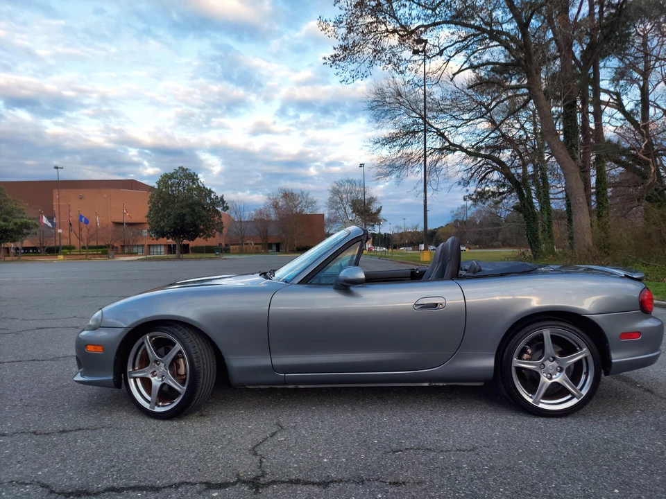 2004 Mazda NB Mazdaspeed MX-5 Miata - Image 9 of 31
