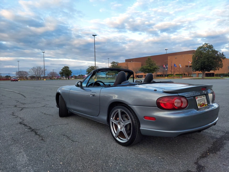 2004 Mazda NB Mazdaspeed MX-5 Miata - Image 11 of 31