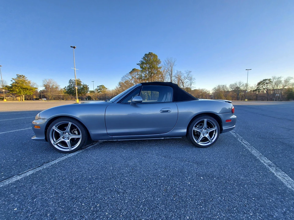 2004 Mazda NB Mazdaspeed MX-5 Miata - Image 20 of 31