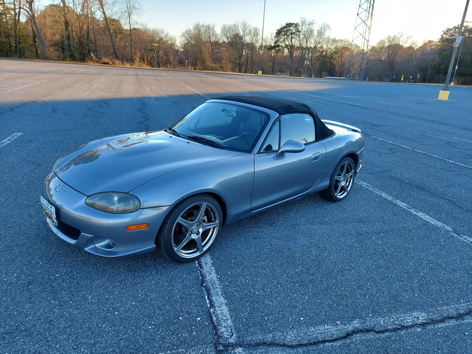 2004 Mazda NB Mazdaspeed MX-5 Miata - Image 19 of 31