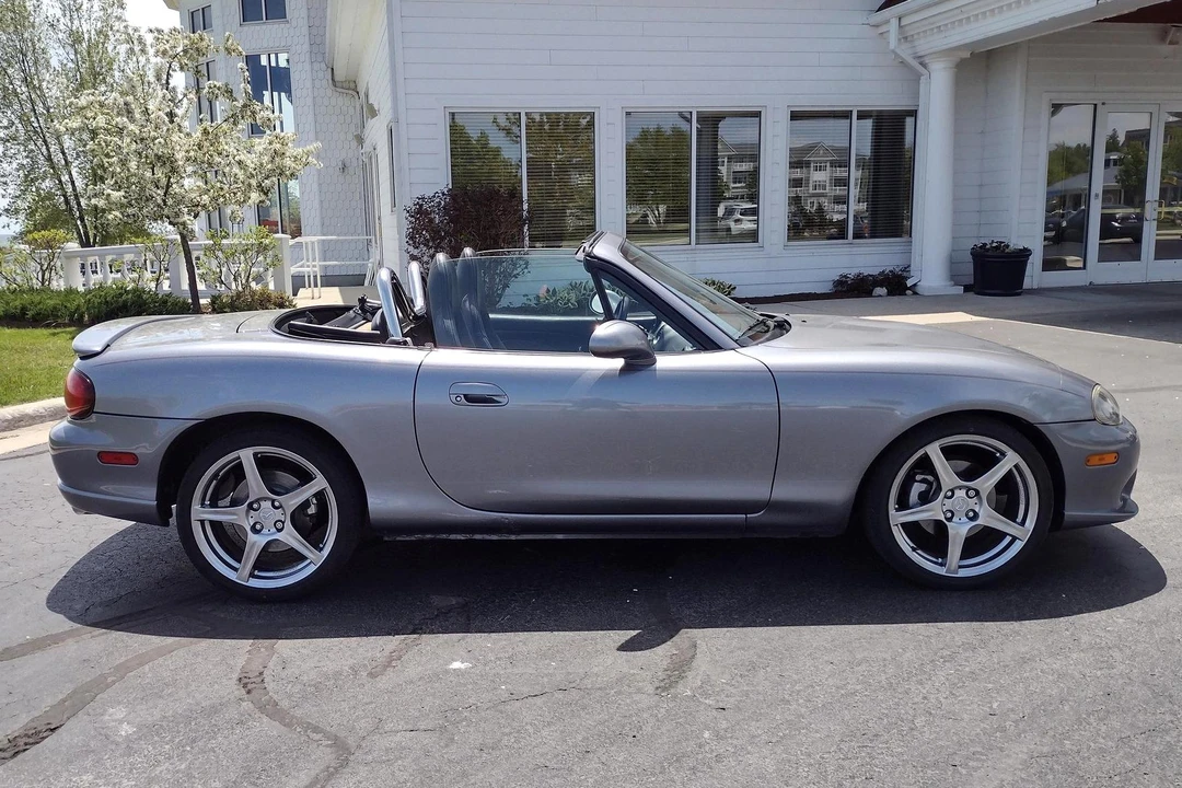 2004 Mazda NB Mazdaspeed MX-5 Miata - Image 3 of 31