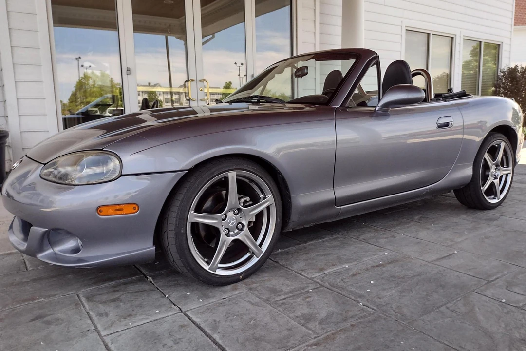 2004 Mazda NB Mazdaspeed MX-5 Miata - Image 12 of 31
