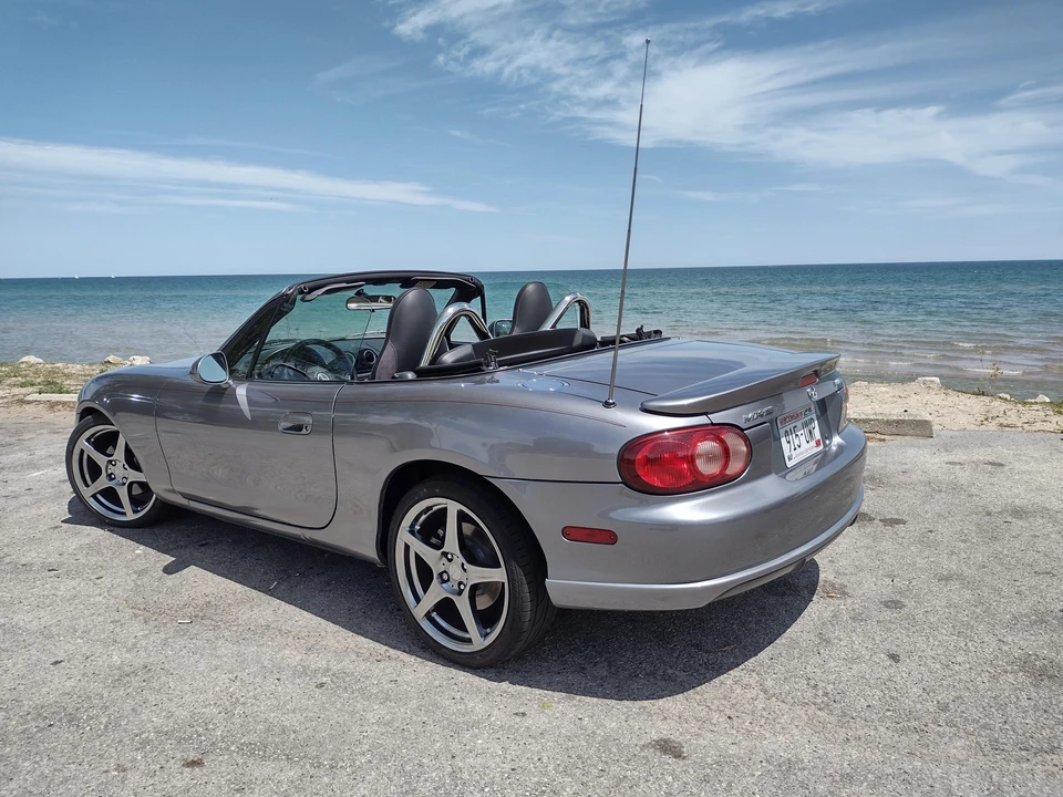 2004 Mazda NB Mazdaspeed MX-5 Miata - Image 18 of 31