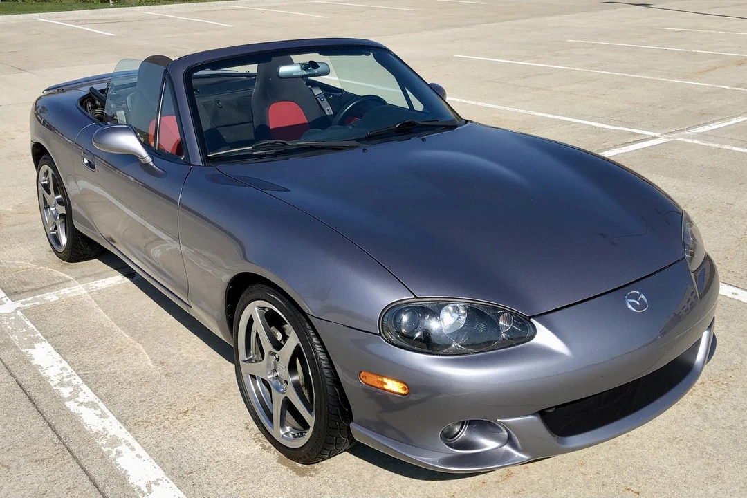 2004 Mazda NB Mazdaspeed MX-5 Miata - Image 12 of 31