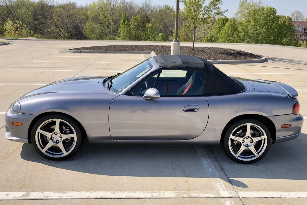 2004 Mazda NB Mazdaspeed MX-5 Miata - Image 3 of 31