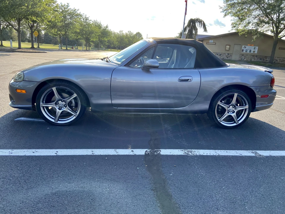 2004 Mazda NB Mazdaspeed MX-5 Miata - Image 8 of 31