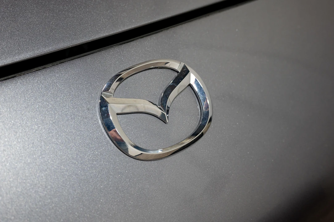 2004 Mazda NB Mazdaspeed MX-5 Miata - Image 17 of 31