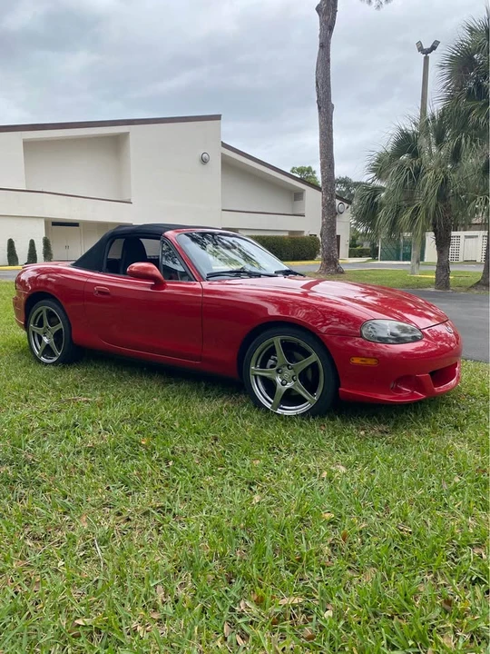 2004 Mazda NB Mazdaspeed MX-5 Miata - Image 2 of 10