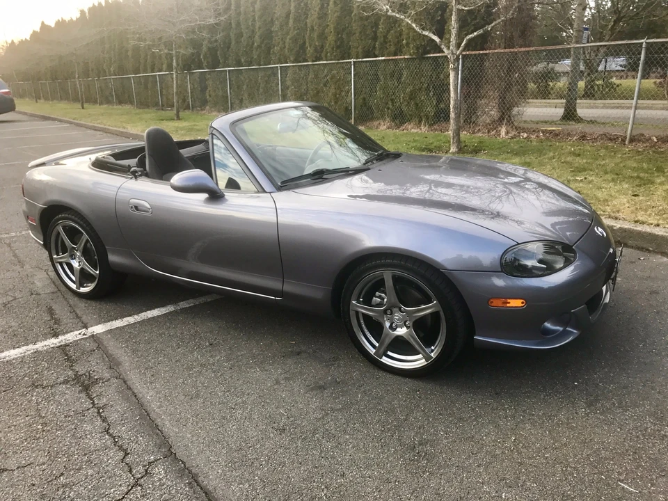 2004 Mazda NB Mazdaspeed MX-5 Miata - Image 2 of 31