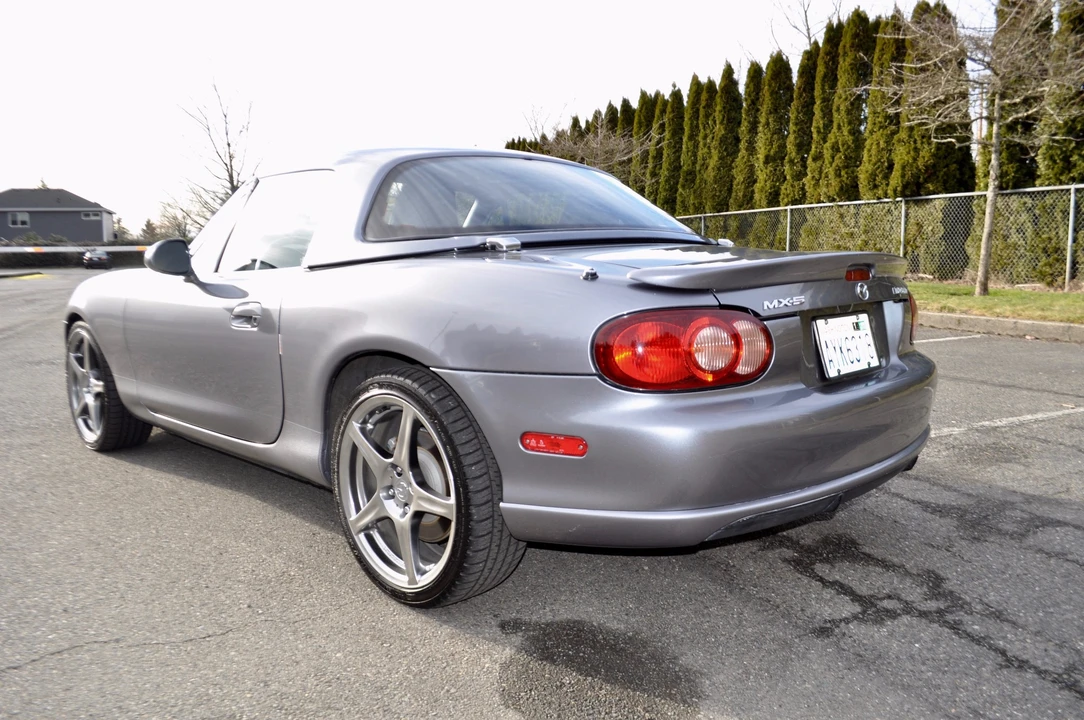 2004 Mazda NB Mazdaspeed MX-5 Miata - Image 18 of 31