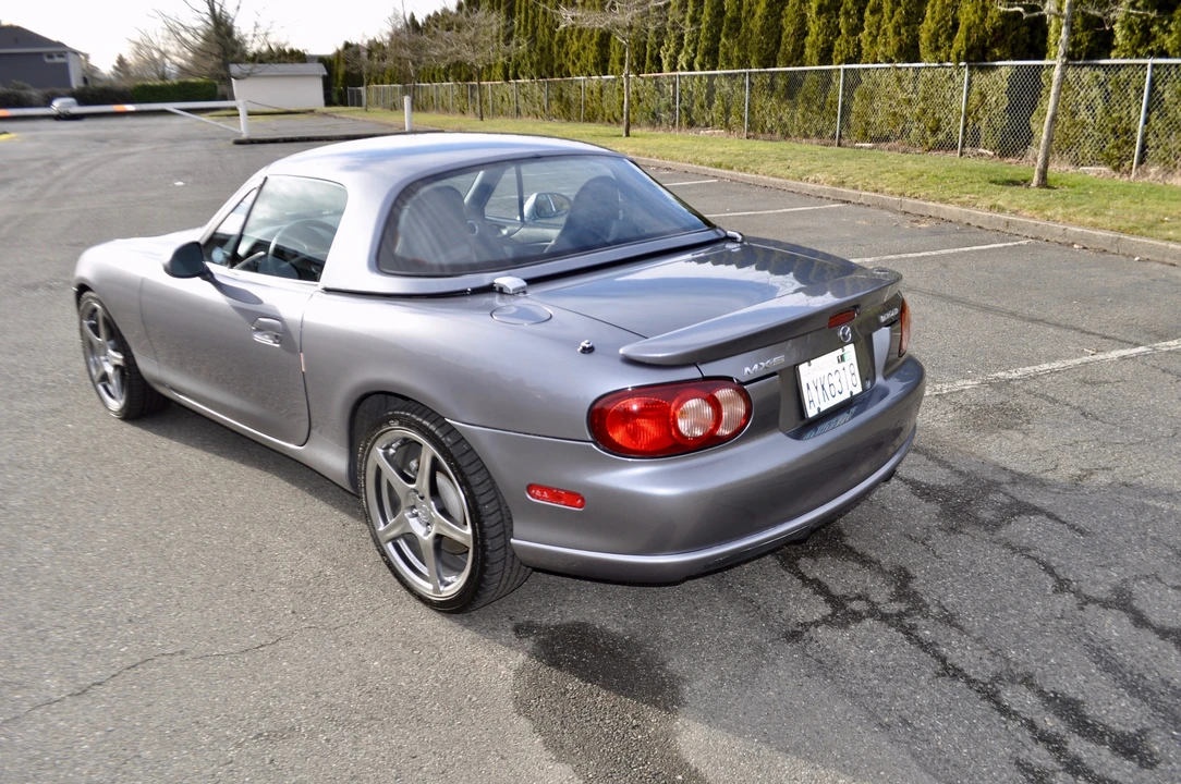 2004 Mazda NB Mazdaspeed MX-5 Miata - Image 17 of 31