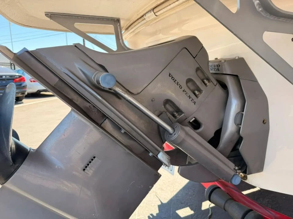 2004 McLaren - Image 15 of 18
