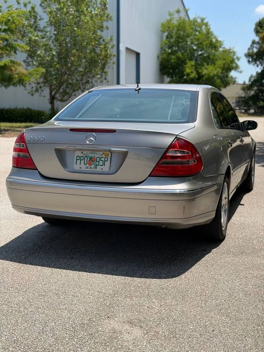 2005 Mercedes-Benz W211 E-Class - Image 4 of 9